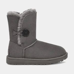 Bailey Button Ugg Gray Size 6